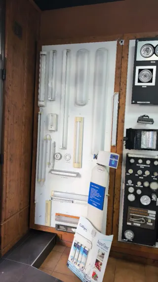 NEGOCIO DE LAMPISTERÍA EN TRASPASO