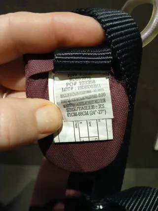 Arnés Black Diamond Momentum TalXS bolsa magnesio