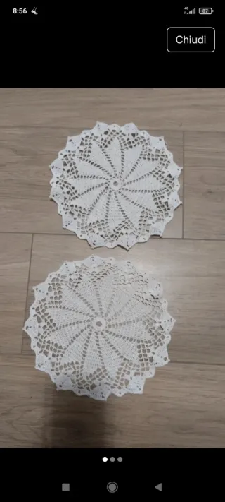 N. 2 centrini uncinetto cotone