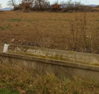 Terreno 3500m² con agua de canal