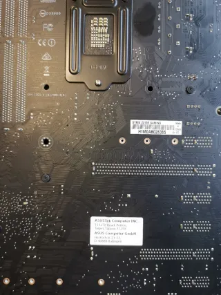 Scheda Madre Asus Strix Z270E Gaming Difettosa