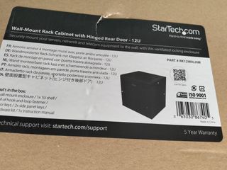 StarTech Rack Pared 12U 19" con Estante 1U