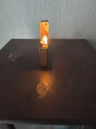 Mechero ST DUPONT Oro