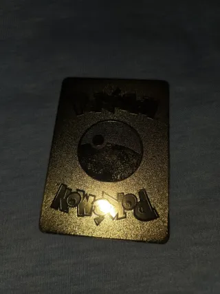 Carta Pokémon Mew V Metálica Dorada