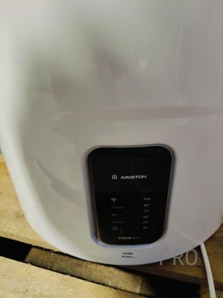 Calentador de Agua Eléctrico - Ariston