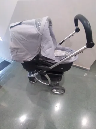 Cochecito y silla de bebé coche