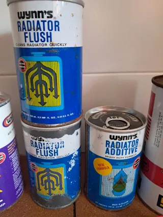 LATAS ANTIGUAS MOTOR WYNN'S