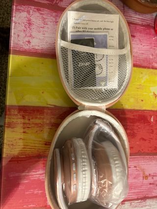 Cascos Inalámbricos Rose Gold y Blanco