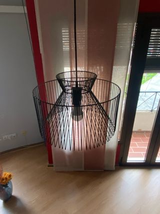 Lámpara de forja negra