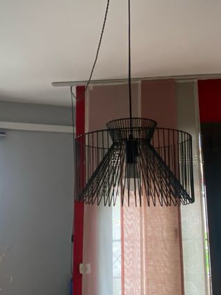 Lámpara de forja negra