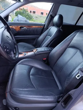 Mercedes-Benz Clase E 2004
