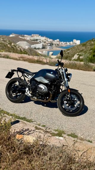 BMW R nineT 2023 - 2.700km - IVA Deducible