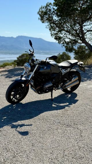 BMW R nineT 2023 - 2.700km - IVA Deducible