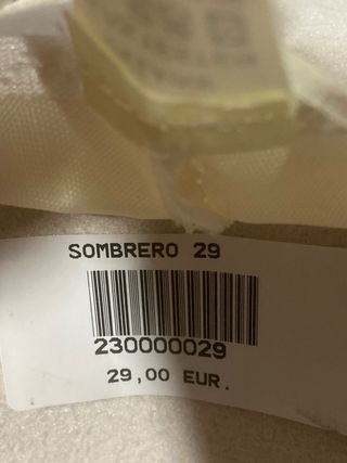 Sombrero ala ancha beige con bordado floral