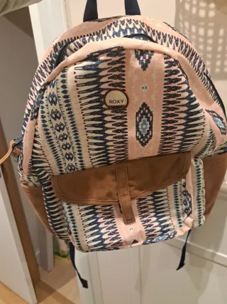 Mochila Roxy con estampado étnico
