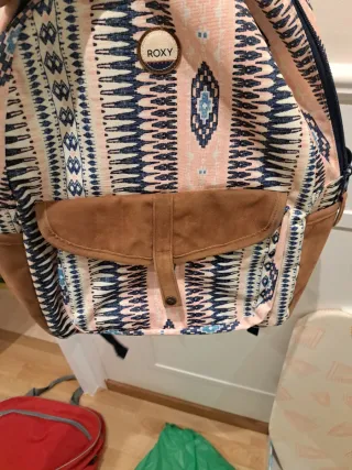Mochila Roxy con estampado étnico