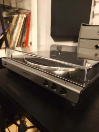 Tocadiscos Audio-Technica AT-LP60X con USB.