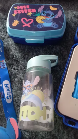 Lote Stitch: Relógio, Mala, Garrafa e Mais