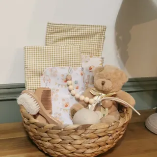 Canastilla bebé personalizada