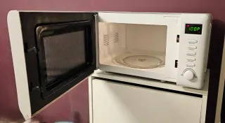 Microondas Orbegozo con grill