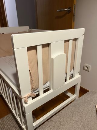Minicuna bebé blanca