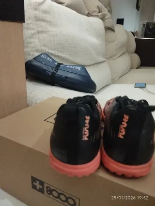 Botas de fútbol semitacos talla 36