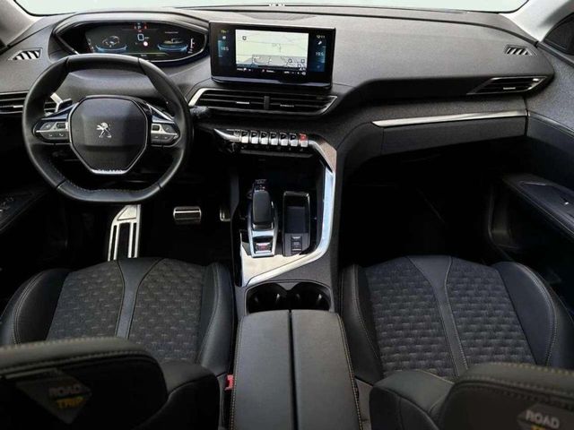 Peugeot 3008 300 e-EAT8 Roadtrip