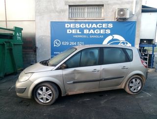 Piloto trasero 8200493374 renault scenic ii 525651