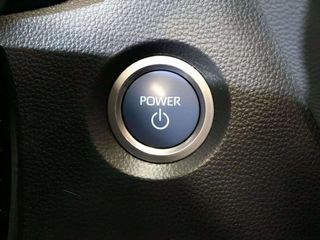 Toyota Corolla 1.8 125H BUSINESS PLUS E-CVT