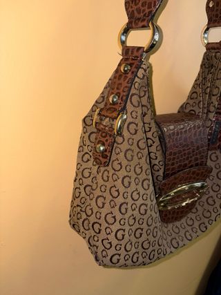 Vintage Guess by Marciano Shoulder Bag Y2K Beige