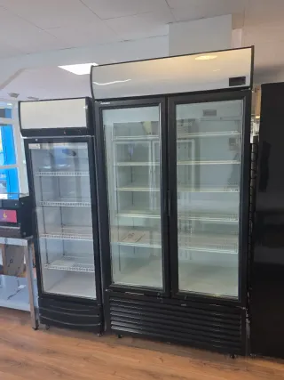 Armario Refrigerado 2 Puertas Cristal