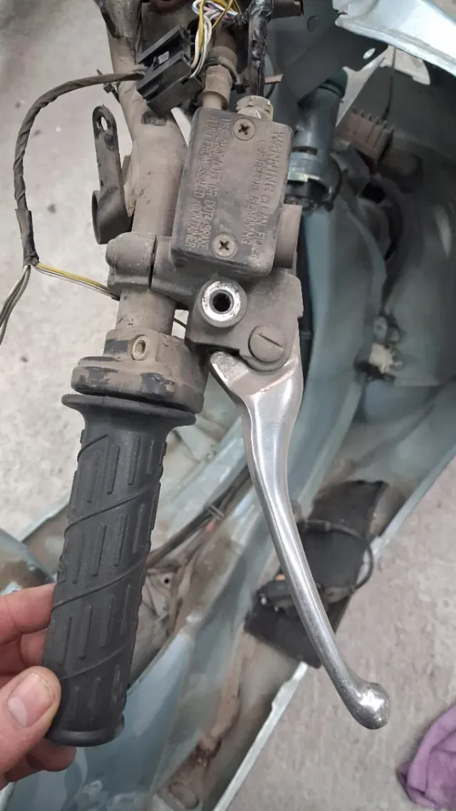 Lote recambios Vespa ET2