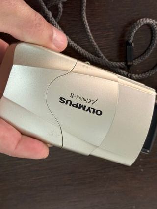 Cámara Olympus MJU II 35mm f/2.8