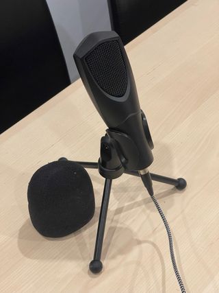 Micrófono de podcast USB con trípode