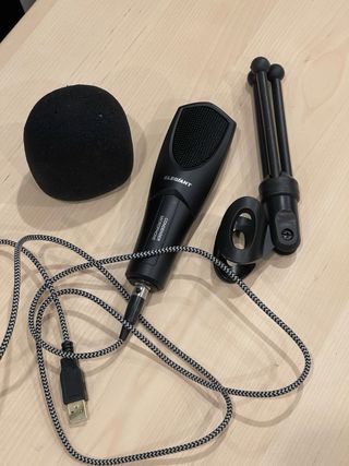 Micrófono de podcast USB con trípode