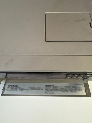 Sony Betamax SL-C9E Video Cassette Recorder