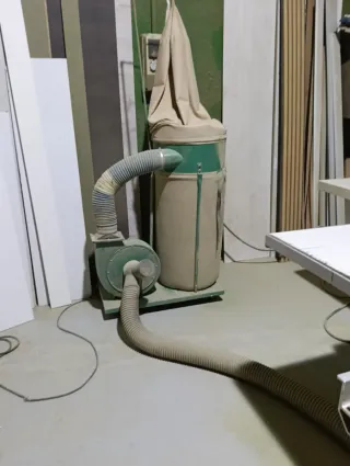 Escuadradora carpintería madera