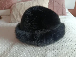 Gorro ruso negro de pelo sin usar