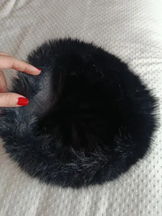 Gorro ruso negro de pelo sin usar