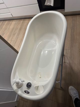 Bañera para bebé con soporte