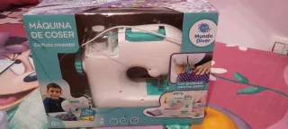 Máquina de Coser Infantil Mundo Diver