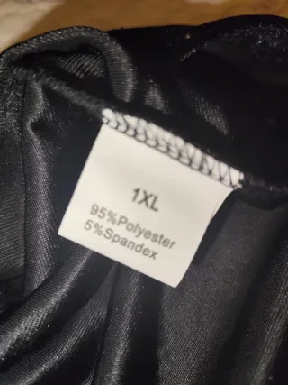 Vestido negro manga larga con brillos