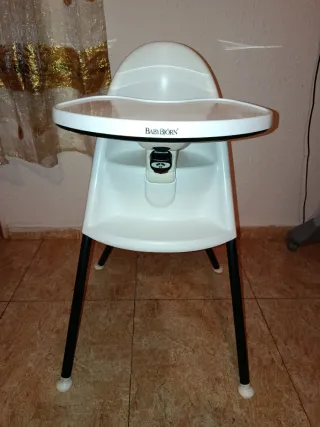 Trona para bebé blanca
