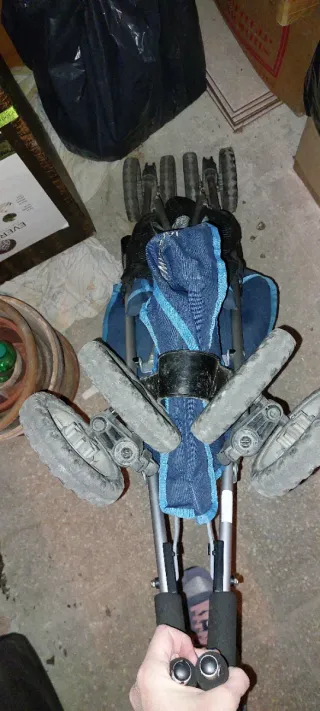 Passeggino leggero a ombrello