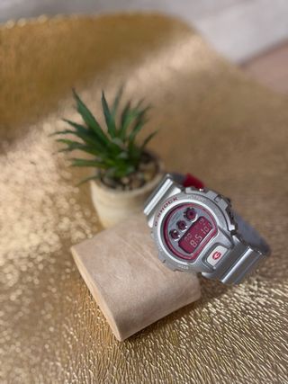 Reloj Casio G-Shock Plata y Rosa