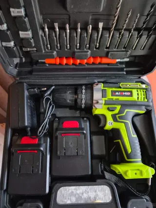 Taladro Percutor/Atornillador 28V