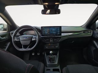 Ford Focus 1.0 Ecoboost MHEV 92kW ST-Line