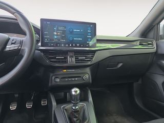 Ford Focus 1.0 Ecoboost MHEV 92kW ST-Line