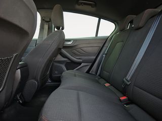 Ford Focus 1.0 Ecoboost MHEV 92kW ST-Line