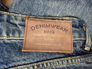 Pantalones vaqueros Mango azules